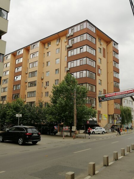 Militari Residence,